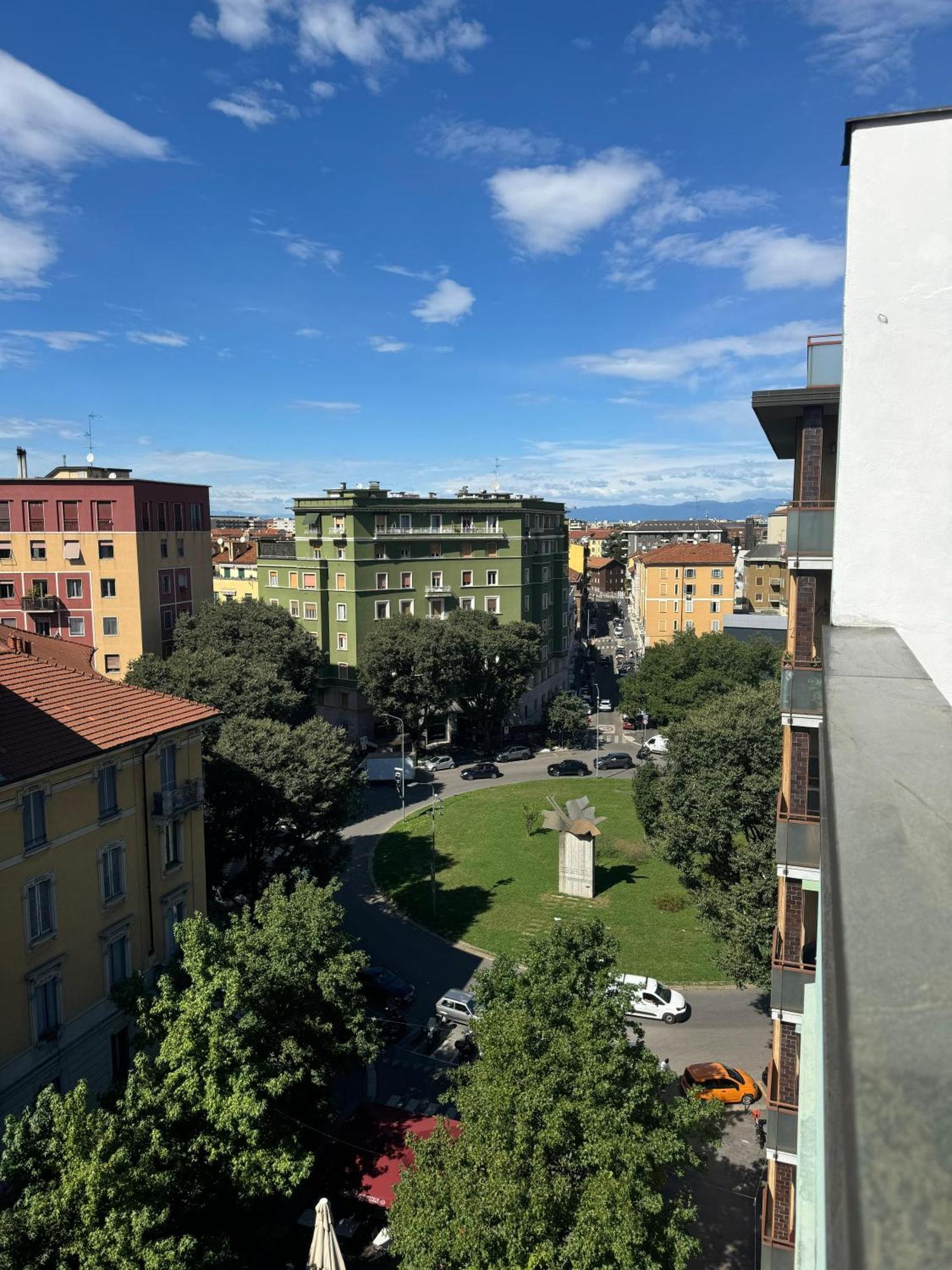 Appartamento Isola- Attico Con Balcone Milan Extérieur photo